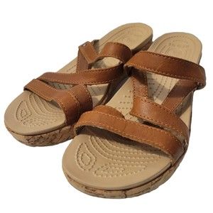 CROCS A LEIGH Womens Brown Strappy Slip On Sandals Cork Wedge - Size 7